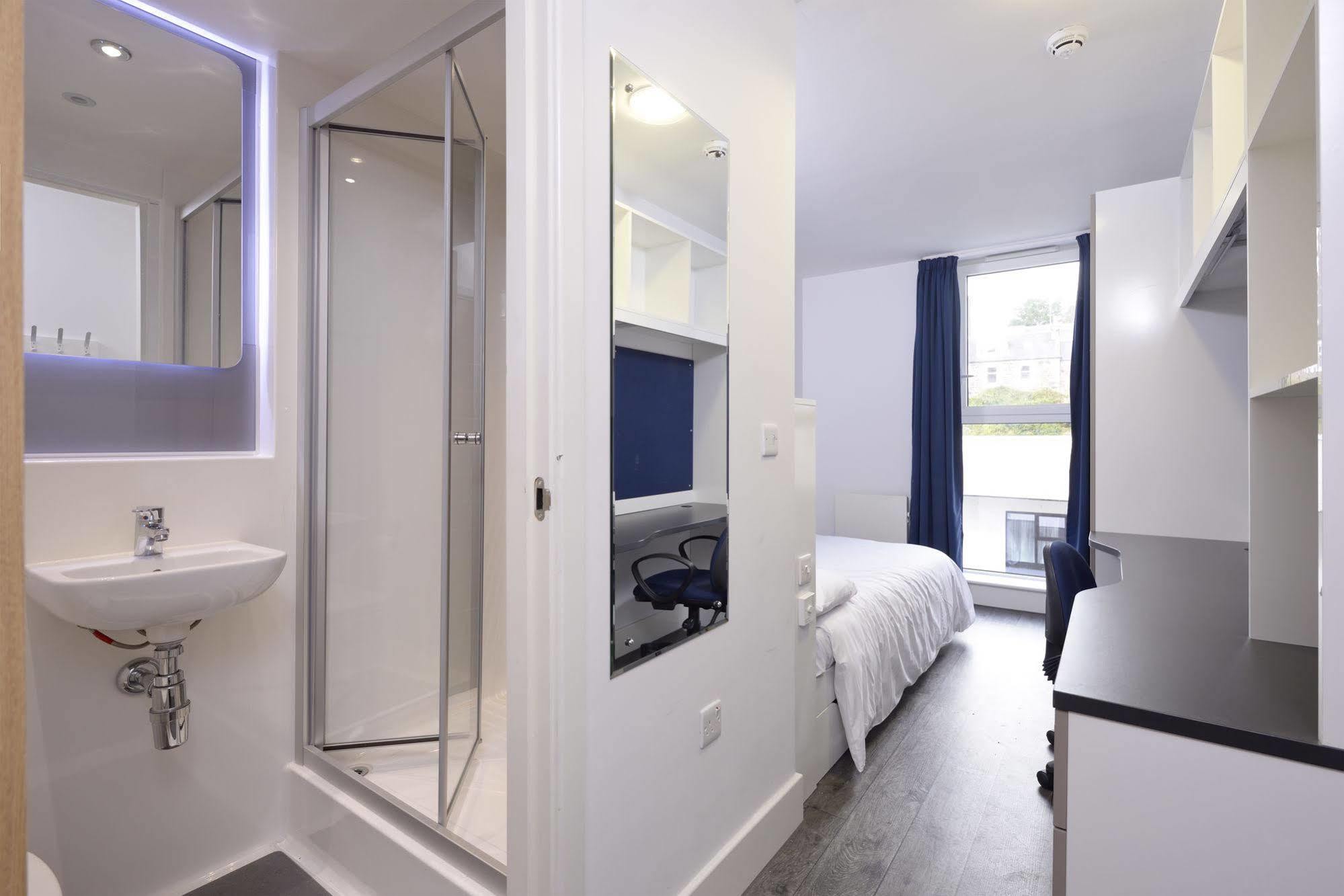 Destiny Student - Holyrood Apartment Edinburgh Exterior photo